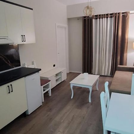 D1 Rooms & Apartments Tirana Exterior photo