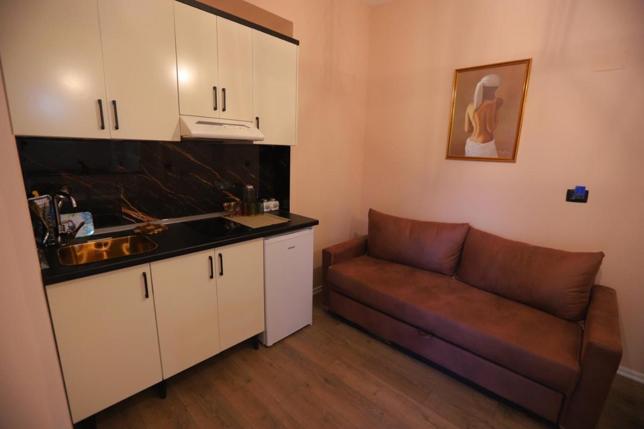 D1 Rooms & Apartments Tirana Exterior photo